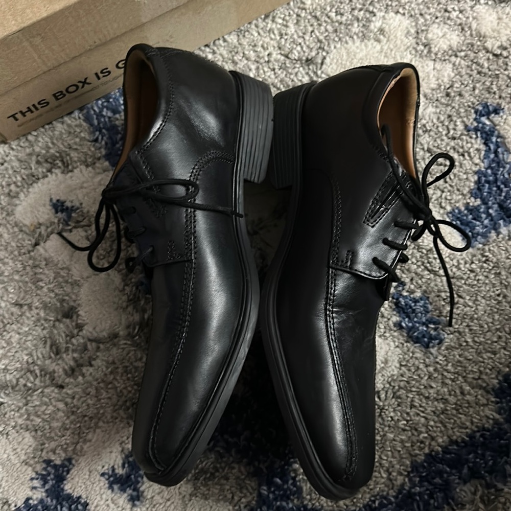 Collections by Clark Men’s Oxford Size 7 - Picture 2 of 5